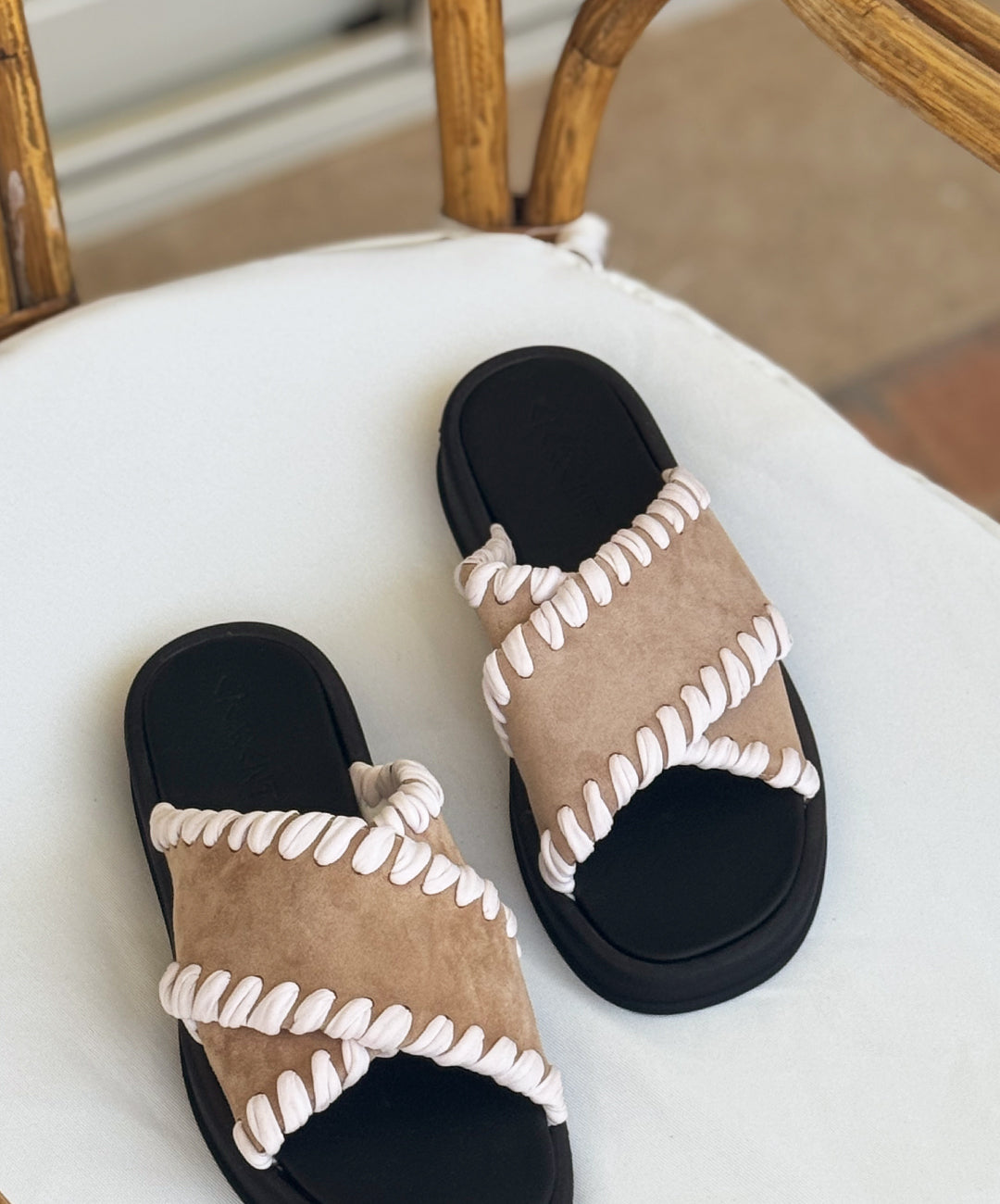 The Stitch Beige