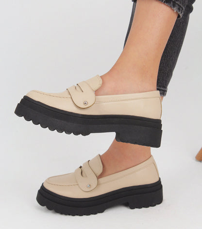 Beige Versatile Loafers